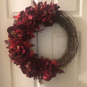 Red hydrangea fall grapevine wreath